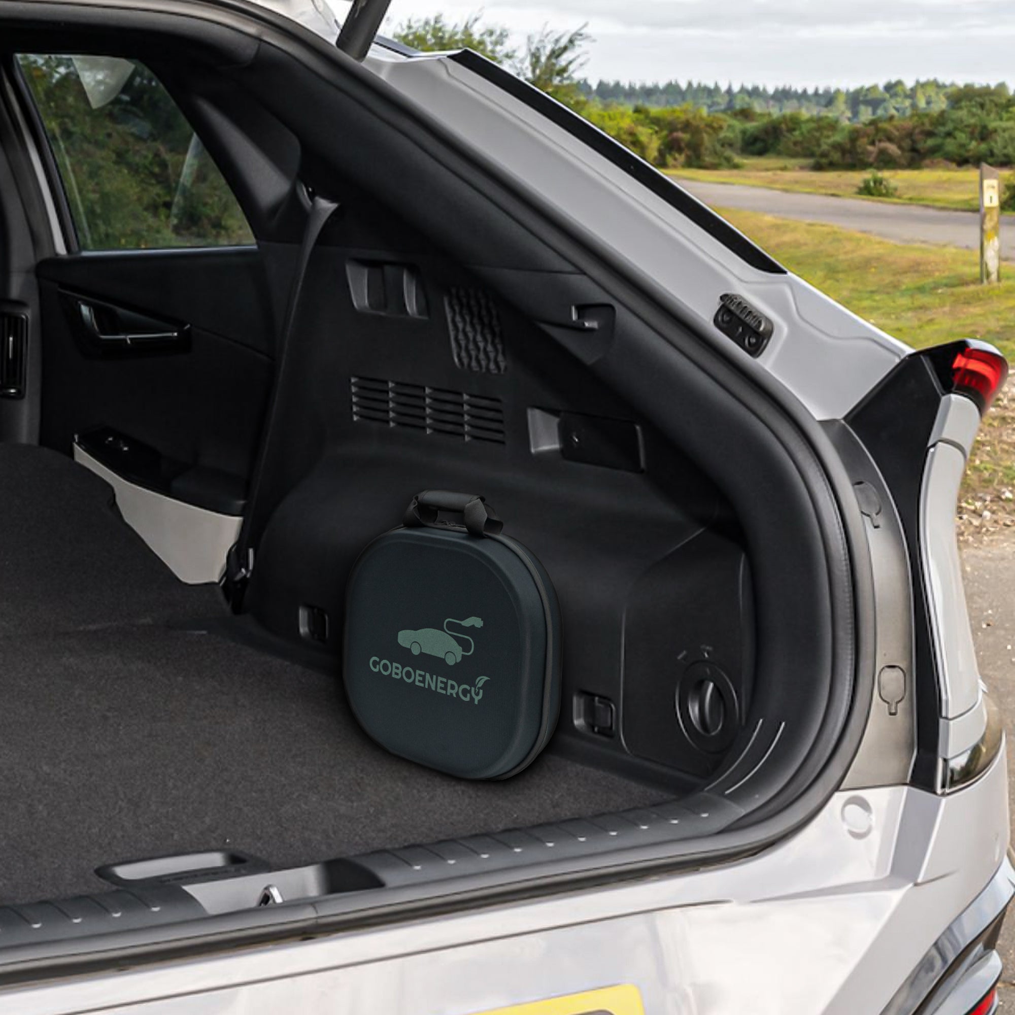 Tasche für Ladekabel fürs Auto